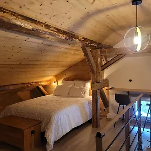 Couette-café Lisa, Morzine